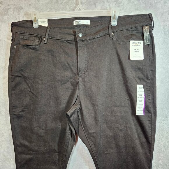 NWT Signature By Levi Strauss Mid-Rise Skinny Black Jeans 24M W37 L30 office - Picture 10 of 15